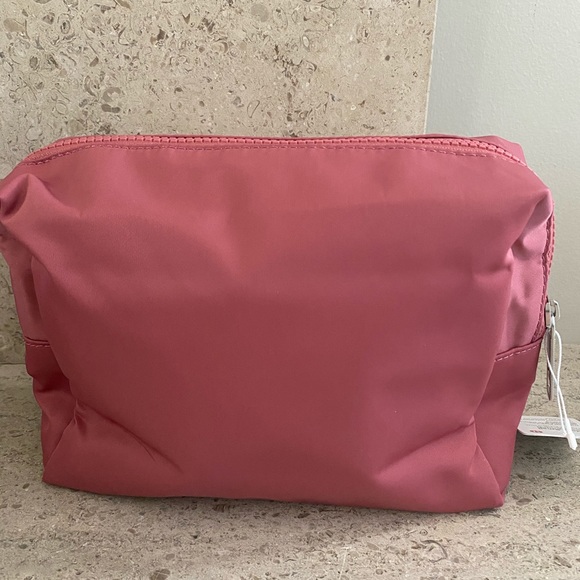 Lululemon All Your Small Things Pouch 4L - Picture 5 of 13